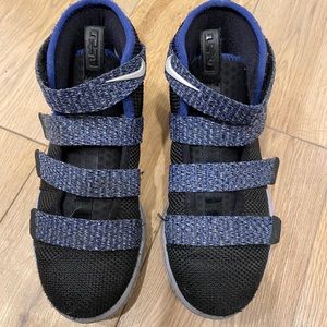 Nike Soldier Lebron XI